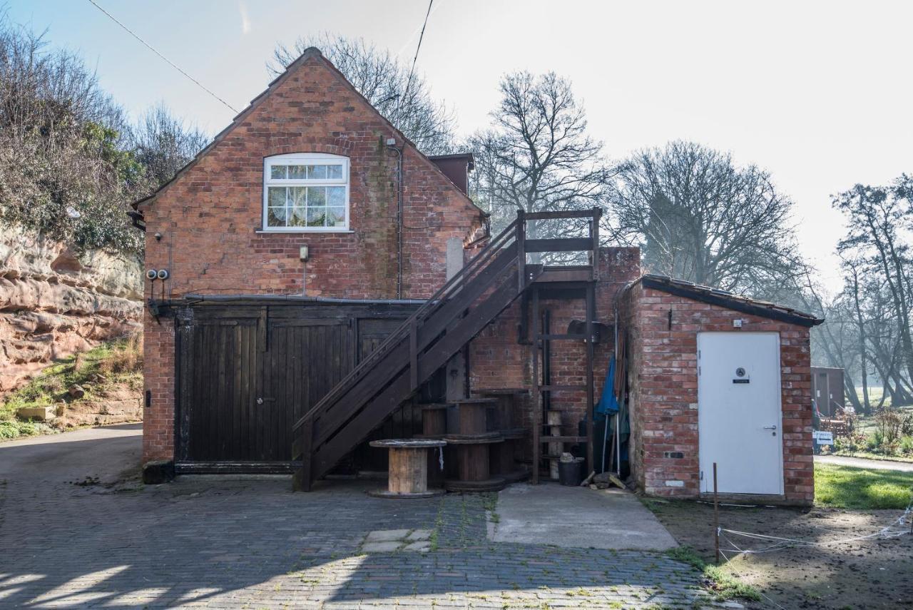 17Th-Century One Bed Studio With Parking & Garden! Elkesley ภายนอก รูปภาพ