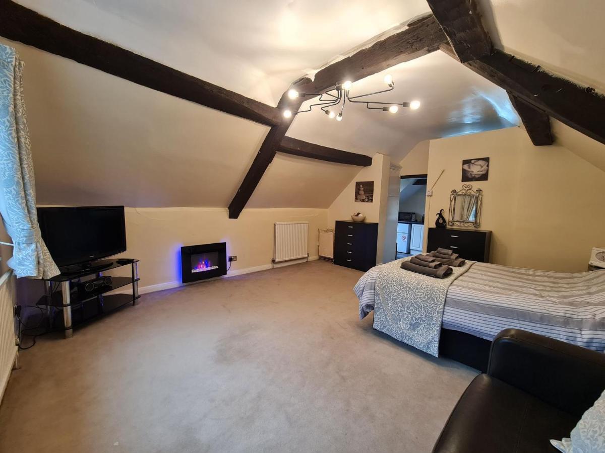 17Th-Century One Bed Studio With Parking & Garden! Elkesley ภายนอก รูปภาพ