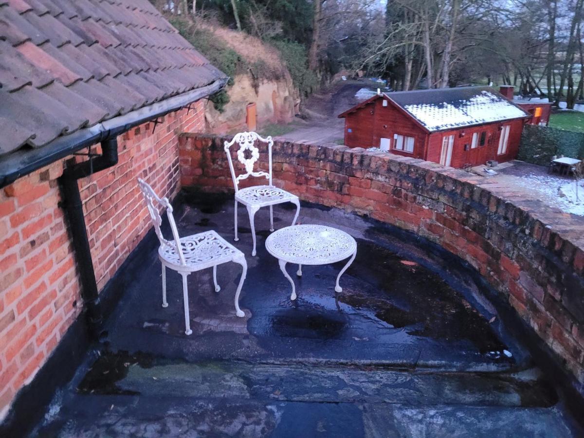 17Th-Century One Bed Studio With Parking & Garden! Elkesley ภายนอก รูปภาพ