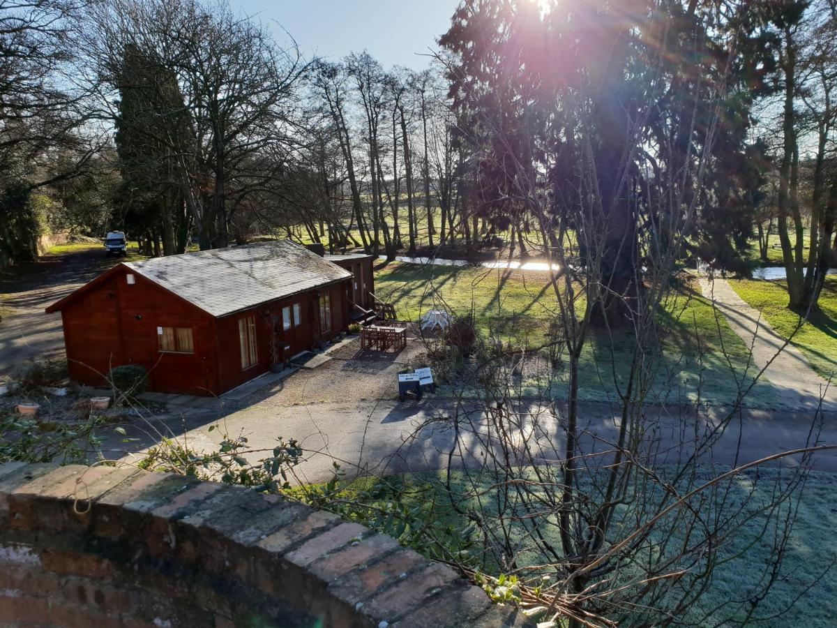 17Th-Century One Bed Studio With Parking & Garden! Elkesley ภายนอก รูปภาพ
