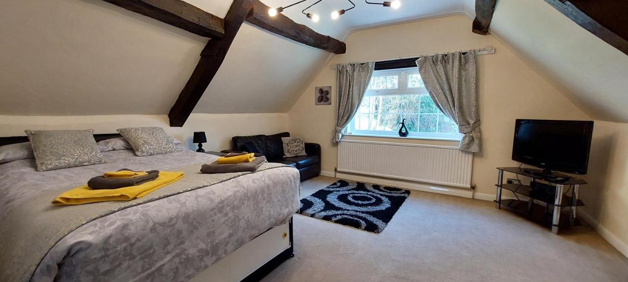 17Th-Century One Bed Studio With Parking & Garden! Elkesley ภายนอก รูปภาพ